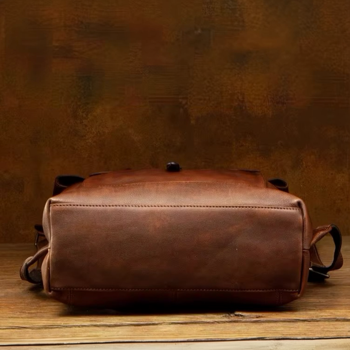 The Vintage Roll-Top